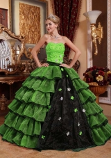 2014 Puffy Strapless Appliques Quinceanera Gown with Ruffled Layers