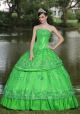 New Style For 2014 Spring Quinceanera Gowns with Beading