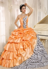 Popular Strapless 2014 Spring Quinceanera Dresses with Pick-ups