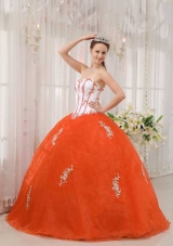 Orange Red Puffy Sweetheart Organza Quinceanera Gowns with Appliques