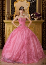 Rose Pink Sweetheart Organza Quinceaneras Dress with Appliques