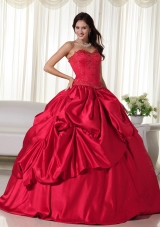 Classical Red Puffy Sweetheart Embroidery Quinceanera Dresses