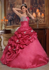 Sweet Red Puffy Sweetheart Beading and Pick-ups 2014 Quinceanera Dresses