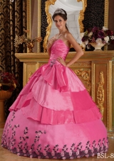 Sweetheart Taffeta Appliques Pink Quinceanera Dress with Appliques