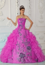 Exquisite Ball Gown Strapless Quinceanera Dress with Embroidery