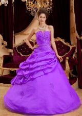 Purple Princess Strapless Taffeta Appliques Sweet 15 Dresses with Pick-ups