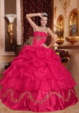 2014 Ball Gown Strapless Quinceanera Gowns with Beading