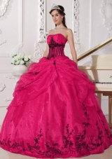 Red and Black Ball Gown Strapless Quinceanera Dress with Organza Appliques