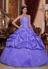 Purple Ball Gown Strapless Beading and Pick-ups Quinceanera Dresses Gowns