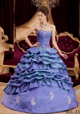 Purple Pick-ups Sweetheart Taffeta Appliques Quinceanera Gowns