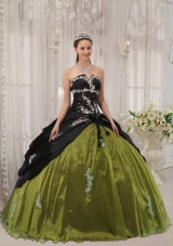 Black and Olive Green Organza Quinceanera Dresses with Apppliques and Flowers