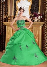 2014 New Style Green Puffy Strapless Embroidery Quinceanera Dress with Hand Made Flower