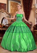 The Brand New Style Green Puffy Sweetheart for 2014 Embroidery Quinceanera Dress