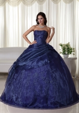 2016 Ball Gown Strapless Floor-length Quinceanera Dress with Beading