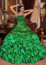 2014 Beautiful Green Puffy Straps Embroidery and Beading Quinceanera Dress