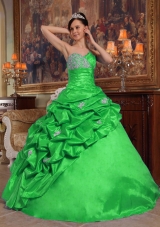 2014 The Most Popular Sweetheart with Pick-ups and Beading for Green Quinceanera Dress