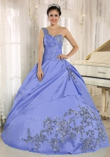 2014 Pretty Purple Quinceanera Dress One Shoulder With Appliques and Beading