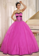 Fuchsia Sweetheart Beaded Decorate Bodice Qunceanera Gown With Organza