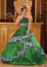 Dark Green Ball Gown Strapless Quinceanera Dresses with Embroidery