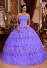 Ball Gown Strapless Organza Puffy Quinceanera Gowns with Lace Appliques