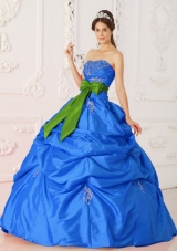 2014 Brand New Blue Puffy Strapless Beading and Sashes Quinceanera Dress