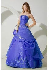 2014 Affordable Purple Puffy Strapless with Chiffon Embroidery Quinceanera Dress