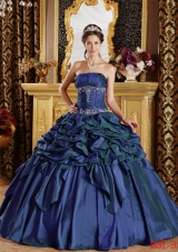 2014 Purple Puffy Strapless Pick-ups Taffeta Quinceanera Dress with Appliques
