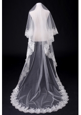 2014 Simple One-Tier Bridal Veils with Lace Appliques Edge