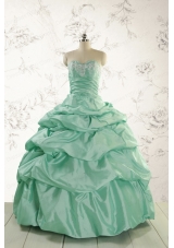 2015 Luxurious Apple Green Quinceanera Dress with Beading and Pick Up