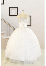 2015 White Elegant Quinceanera Dresses with Beading