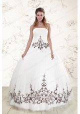 2015 Puffy Appliques Strapless White Quinceanera Dresses