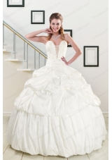 2015 White Taffeta Dresses For a Quinceanera with Beading and Pick Ups