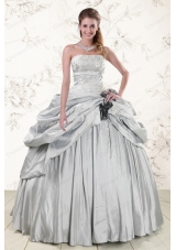 Most Popular Light Pink Strapless Elegant Quinceanera Gowns with Appliques