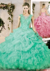 2016 Popular Brush Train Quinceanera Dresses with Appliques and Ruffles