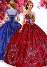 Classical Wine Red Quinceanera Dress with Beading and Embroidery