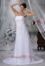 Strapless Lace Decorate Court Train Chiffon Voicedress