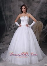 Dramatic V Neck Church Wedding Bridal Gowns Strapless Brush