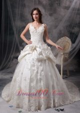 Snow White V-neck Taffeta Lace Wedding Gowns