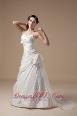 Brush Train Sweetheart A-line Wedding Dress Taffeta Appliques