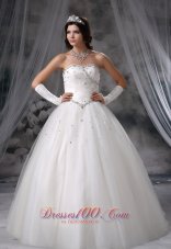 2013 Beaded Ball Gown floor length Tulle Wedding Dress