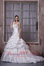 Luxurious One Shoulder Church Wedding Gowns Pick-ups