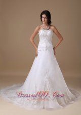 Chapel Train Appliques Wedding Dress For Spring