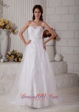 Appliques Tulle Sweetheart Brush Wedding Dress