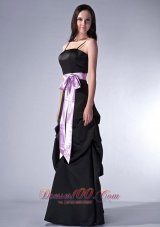 Customize Black Cloumn Bridesmaid Gowns Spaghetti Straps