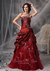 A-Line Burgundy Quinceanera Dress Appliques