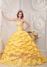 2011 Pick-ups Yellow Sweet 15 Dress Sweep Train Beading