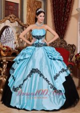 Blue Strapless Quinceanera Dress Taffeta Beaded Appliques