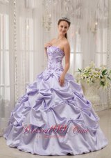 Lilac Quinceanera Dresses Gowns Taffeta Appliqued Ball Gown