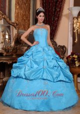 Aqua Blue Quinceanera Dress Taffeta and Organza Beading