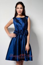 Royal Scoop Knee-length Flower Waistband Prom Dress